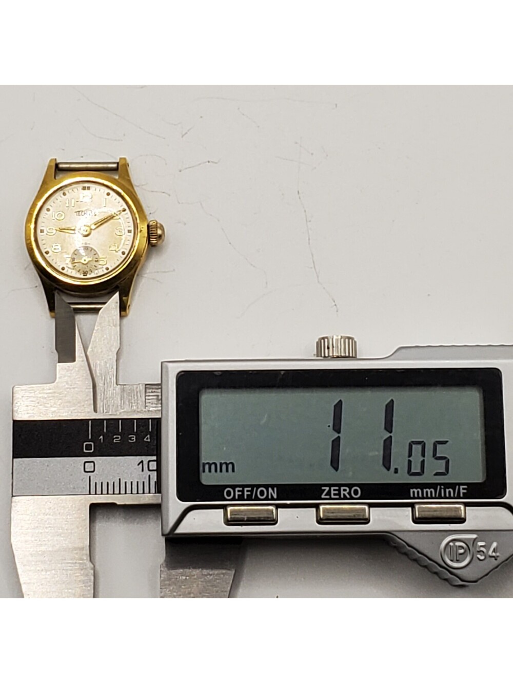 Vintage Technos Gold Filled 20 Microns Sub Dial Mechanical Watch Women Running - Picture 7 of 12